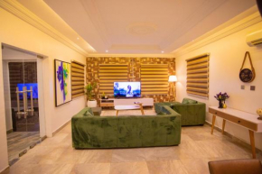 Luxury Minimalist 3 bedroom apartment